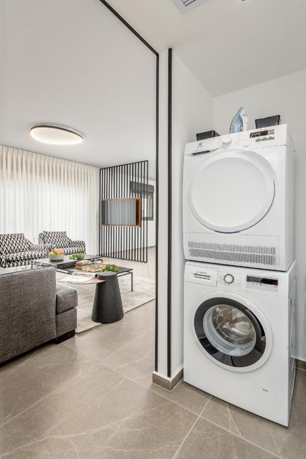 Luxurious Huge 2Bdr&2Bth W Parking- Mahne Yehuda Sea-U Jérusalem Extérieur photo